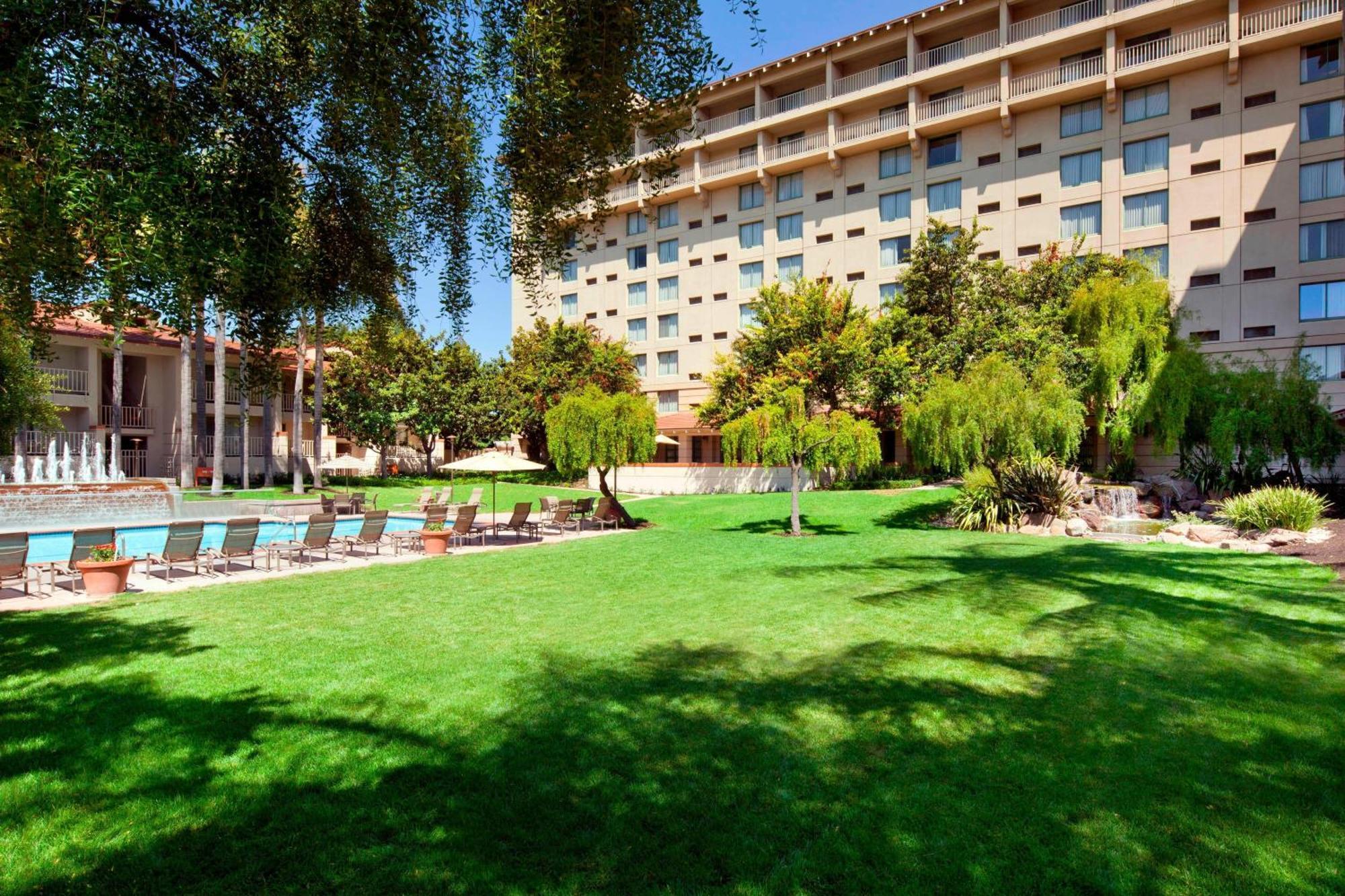 Sheraton San Jose Milpitas Exterior photo